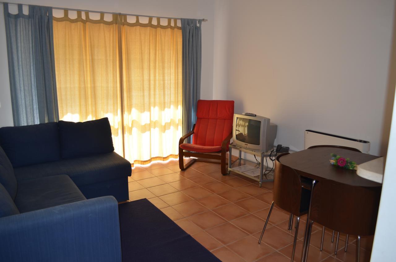 Aldeamento Turistico De Palmela Hotel Cajados ภายนอก รูปภาพ